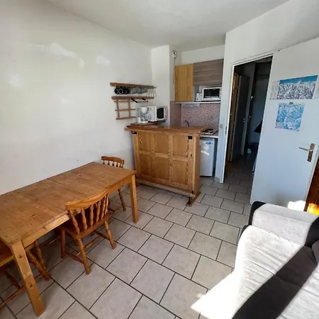 Studio 5 Places Skis Aux Pieds Apartman